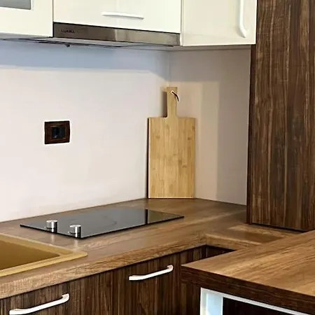 Views On - Palermo Vlorë