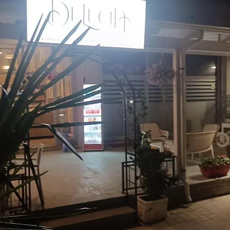 Views On - Palermo *