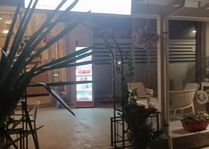 Views On - Palermo *